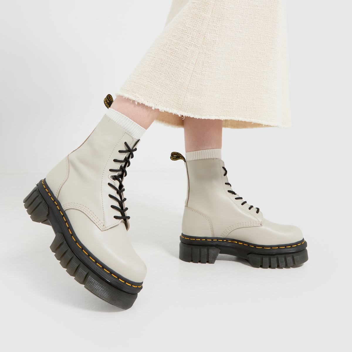 Dr Martens – Grå Audrick-stövlar