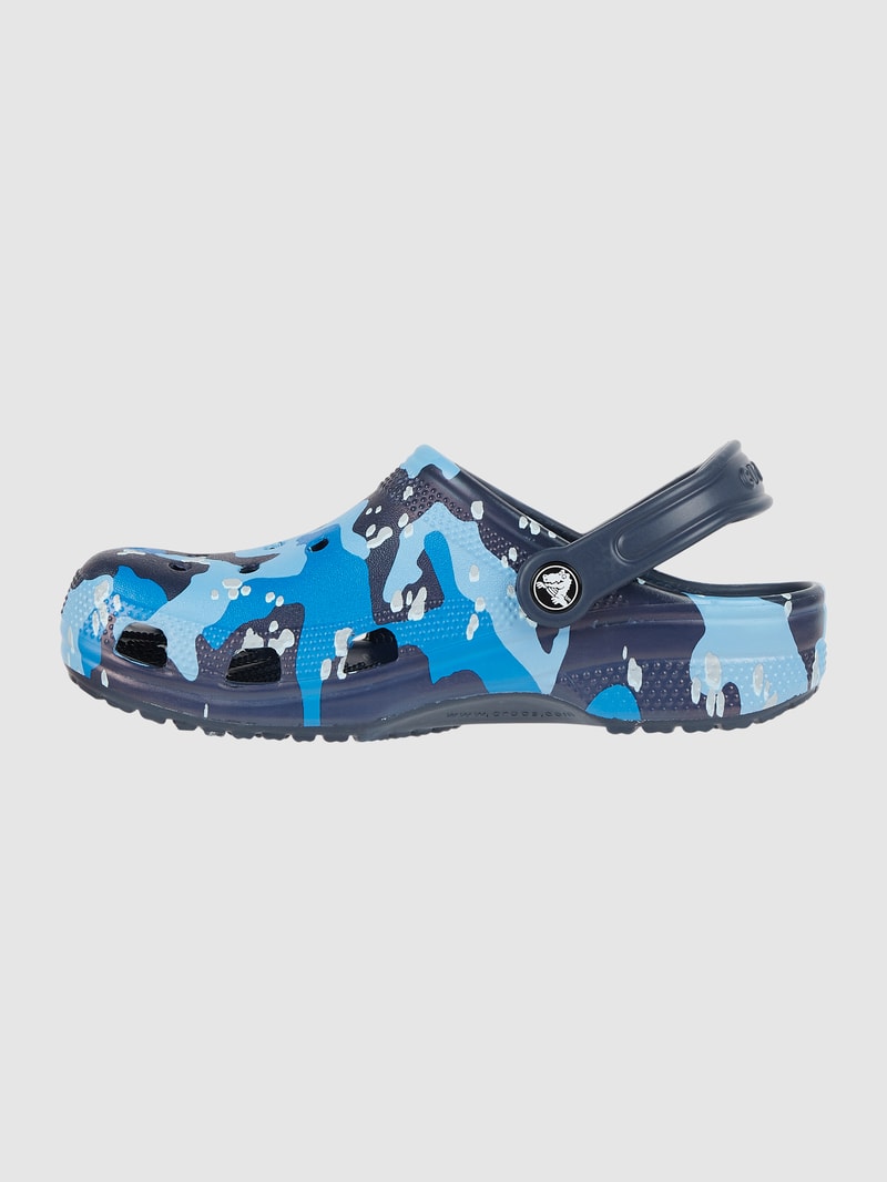 Sandalen mit Camouflage-Muster in marineblau