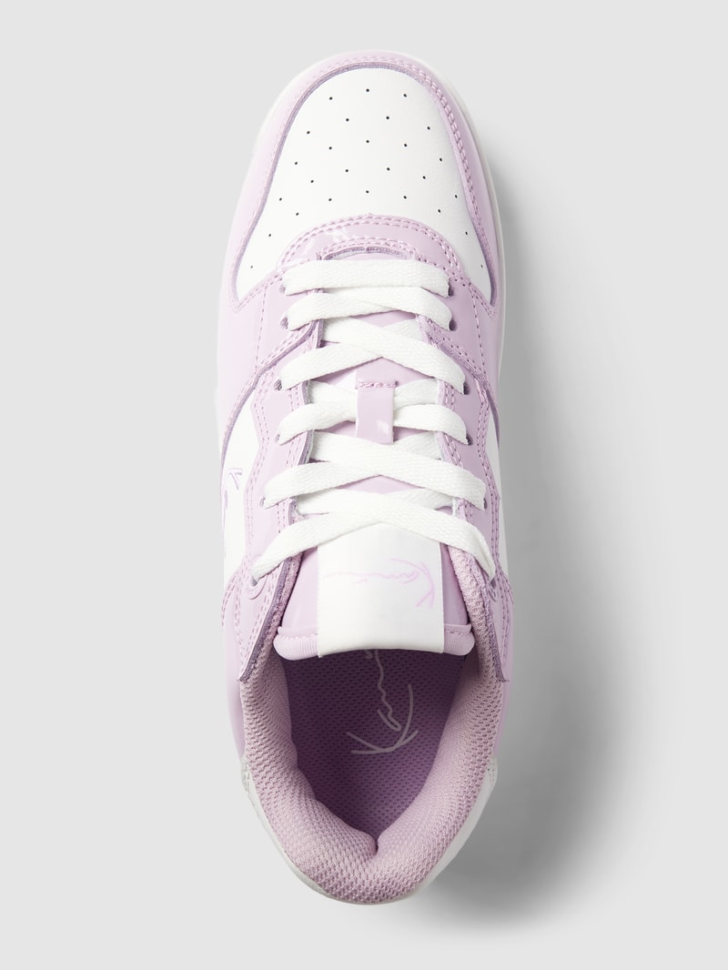 Sneaker mit Kontrastbesatz in weiss