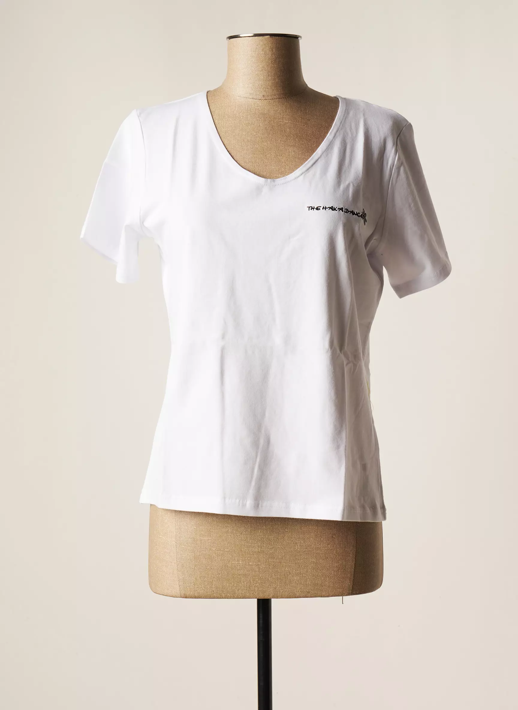 Haka Dance Tshirts Femme couleur blanc