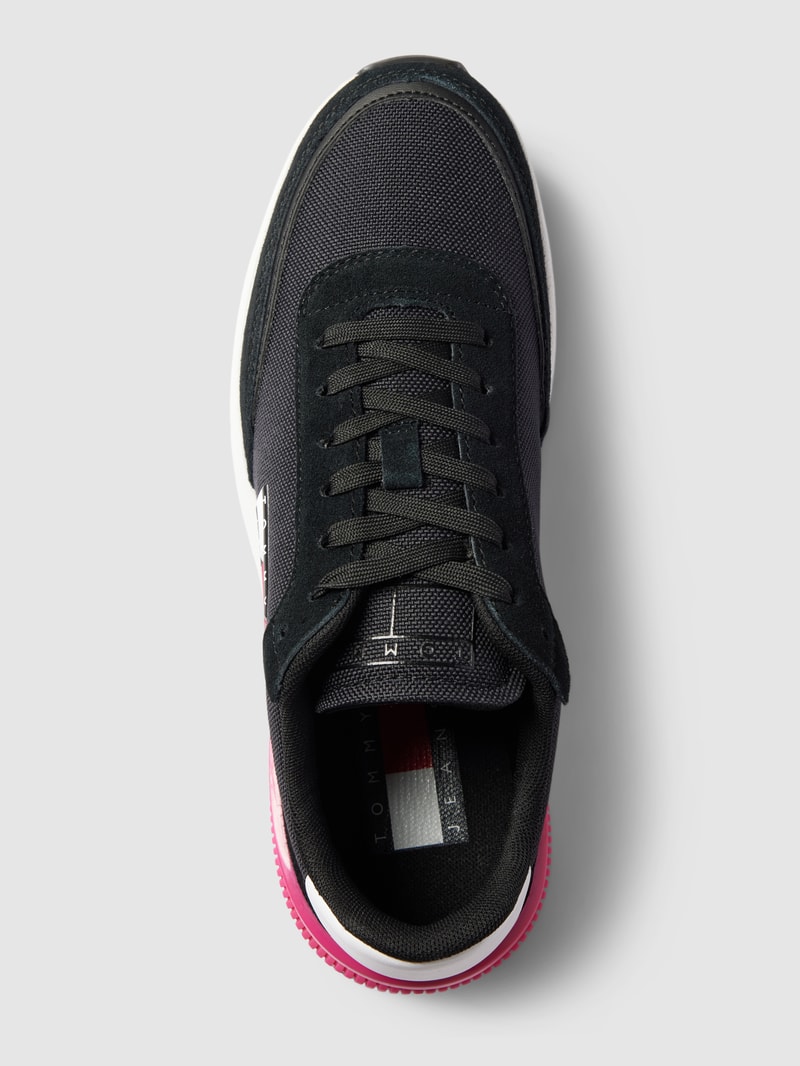 Sneaker mit Logo-Details Modell 'TECH. RUN' in schwarz
