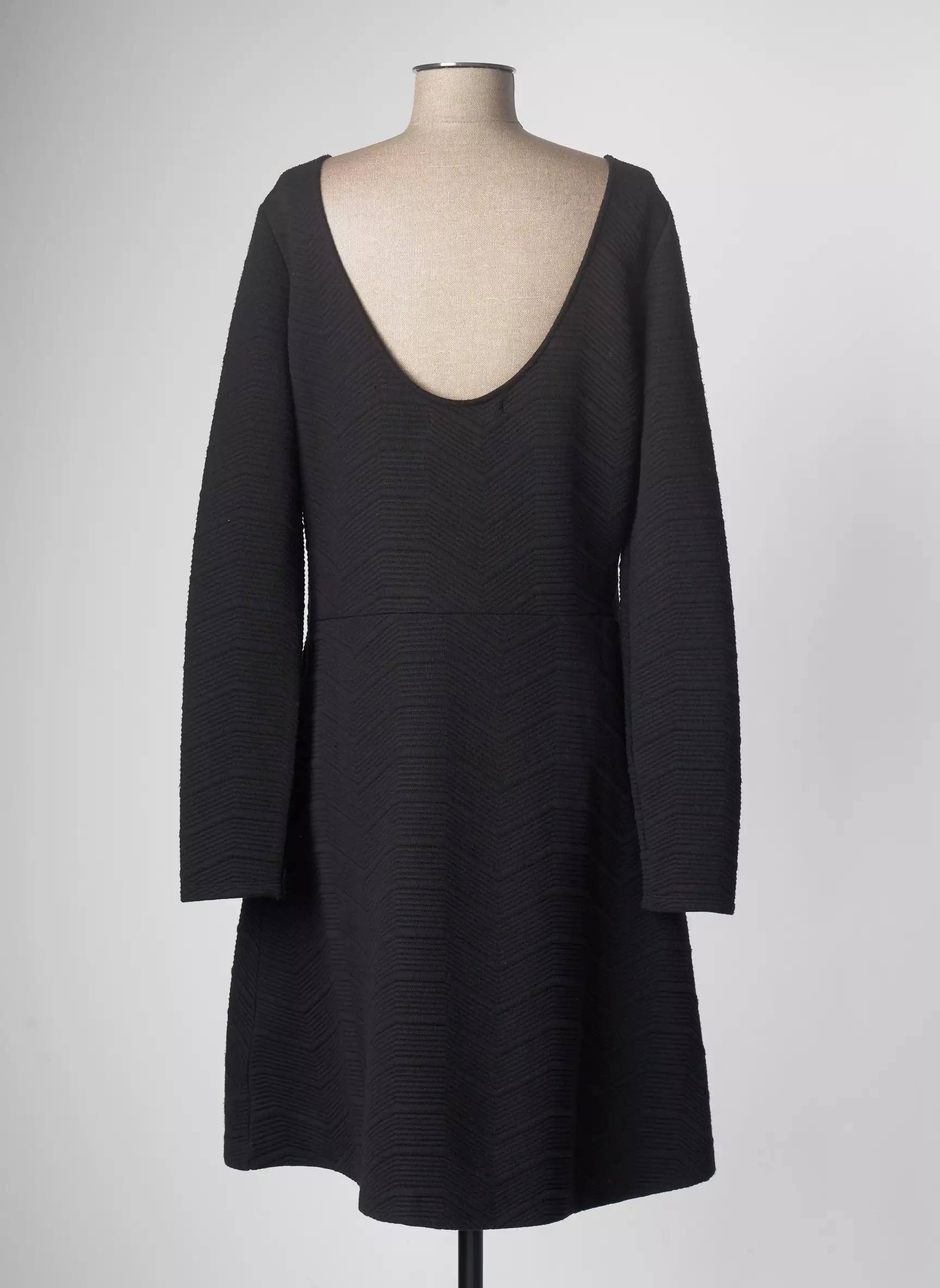 Guess Robes Mi Longues Femme couleur noir