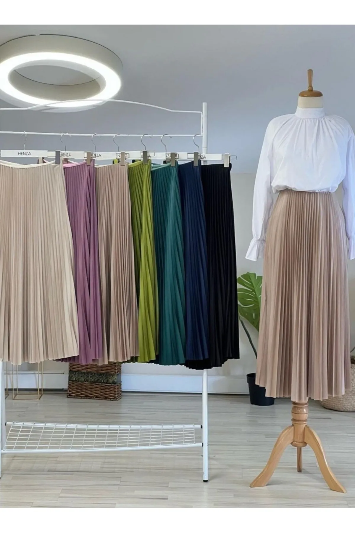 Modamorfo  Elastischer Faltenrock mit Taillenbund