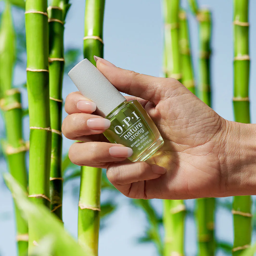 Opi Nature stipri bazė 15ml