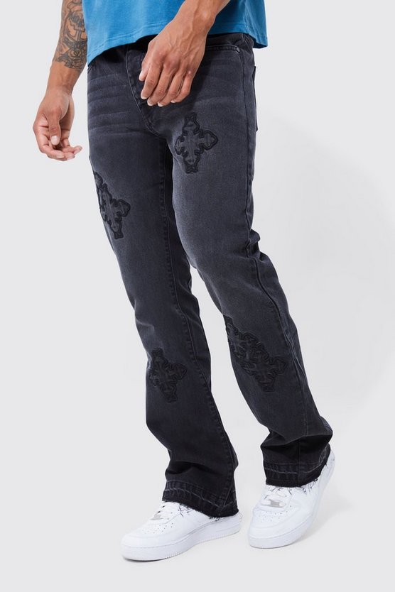 Slim-Fit Schlagjeans mit Kreuz-Applikation