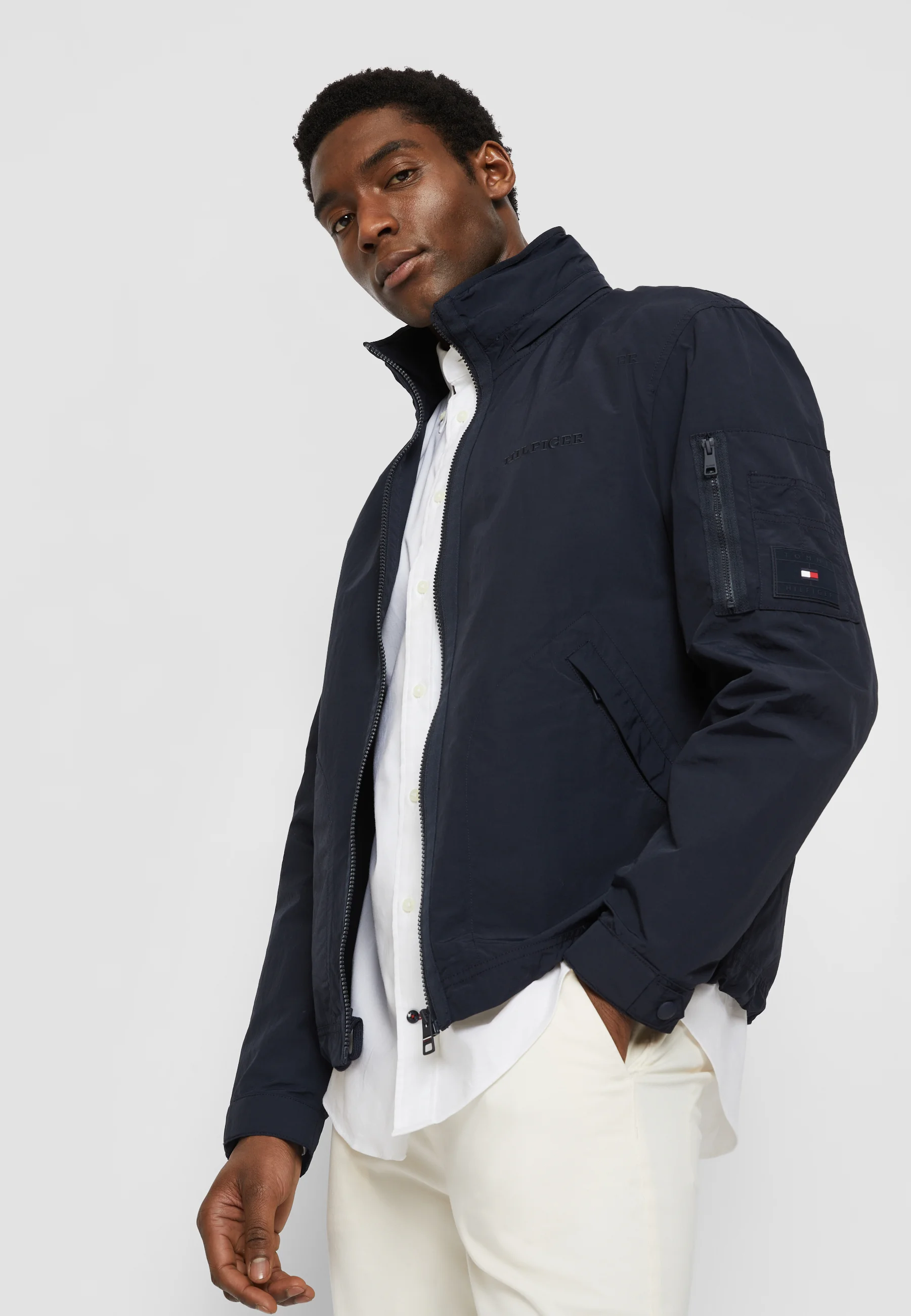 Tommy Hilfiger Chaqueta de cuello alto mixto - Chaqueta ligera