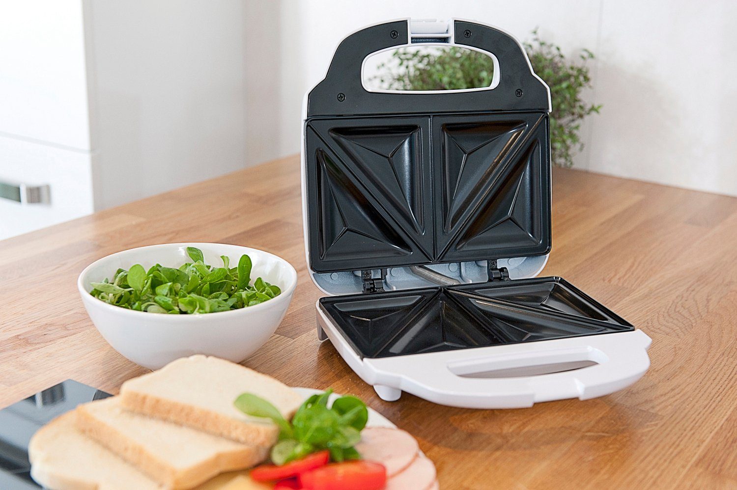 eta Sandwichmaker Tampo, ETA415690000, 700 W, Grill, Waffeleisen mit 180 ° aufklappbaren Platten