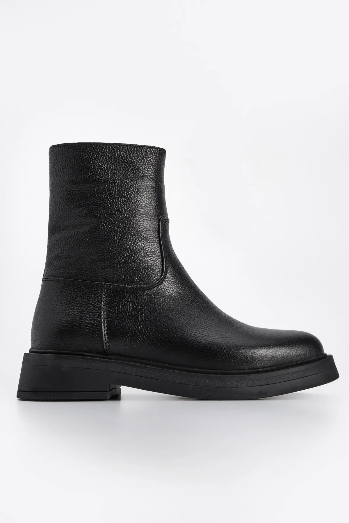 Marjin  Damen-Tagesstiefel aus echtem Leder mit dicker Sohle Zervas Schwarz