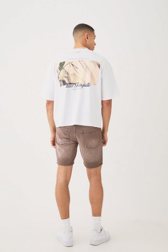 Kastiges Oversize T-Shirt mit Stickerei