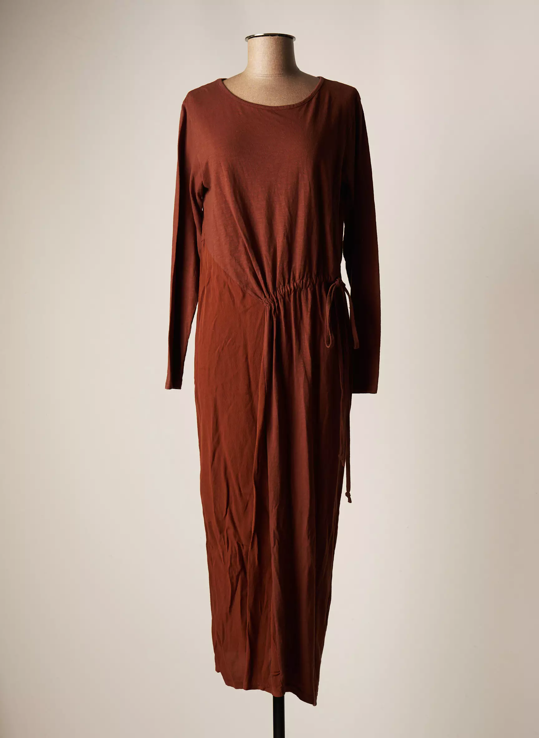 Humility Robes Longues Femme couleur marron