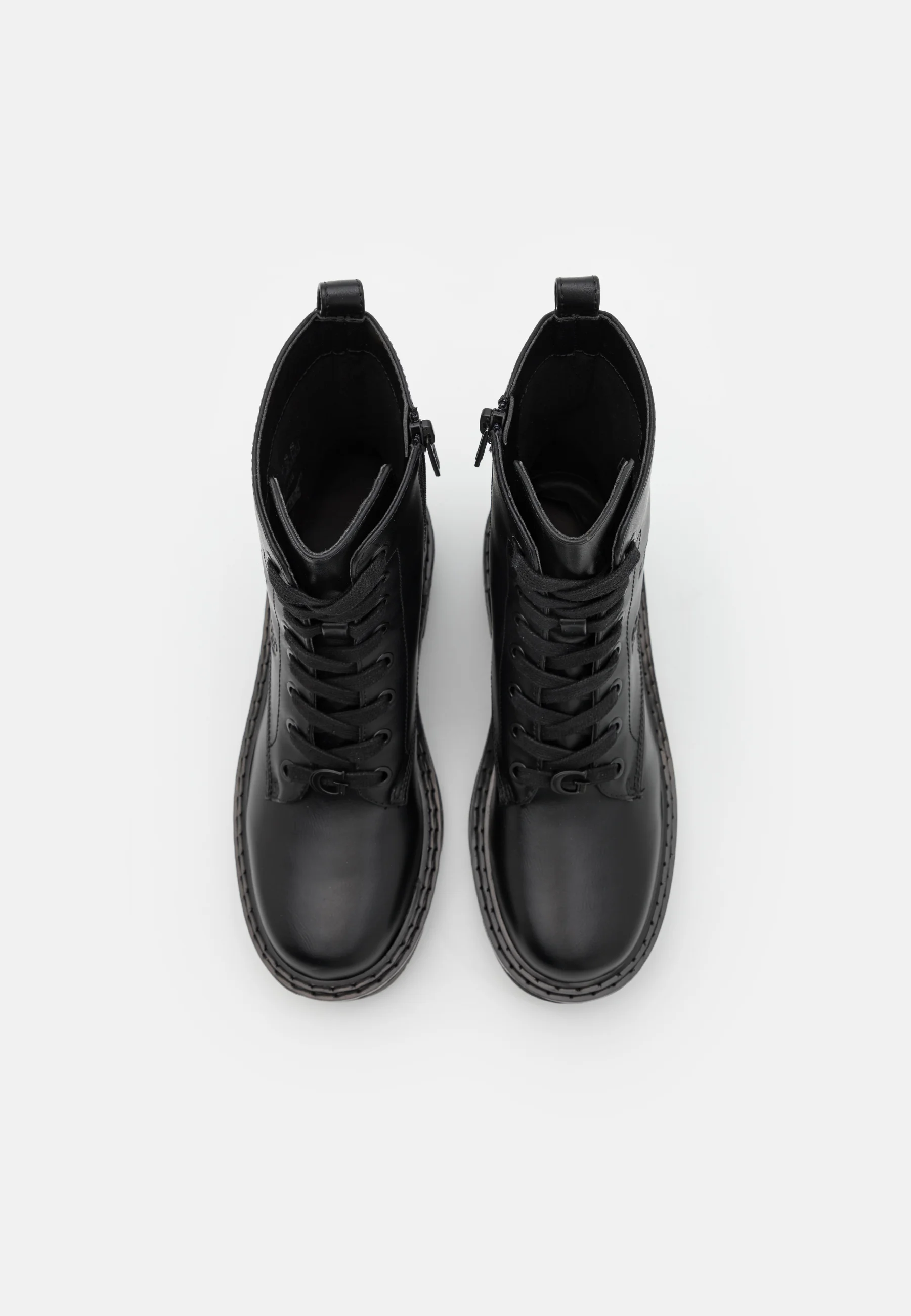 Guess JEFEA - Botines con plataforma