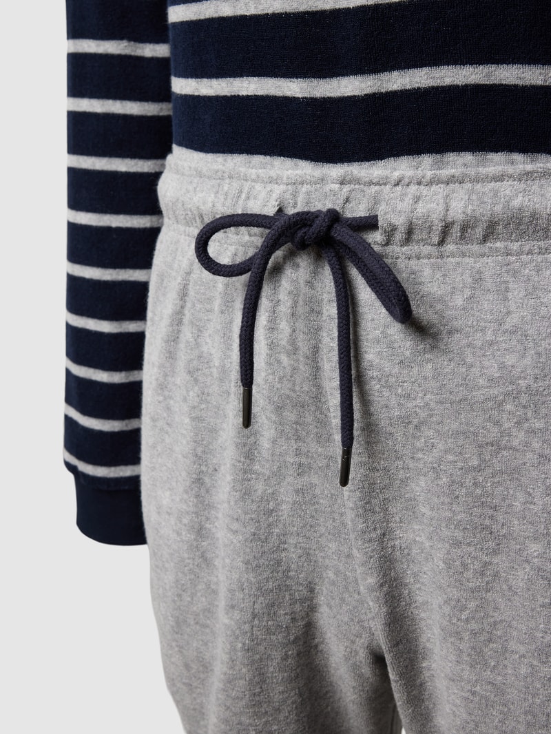 Pyjama mit Streifenmuster in marineblau