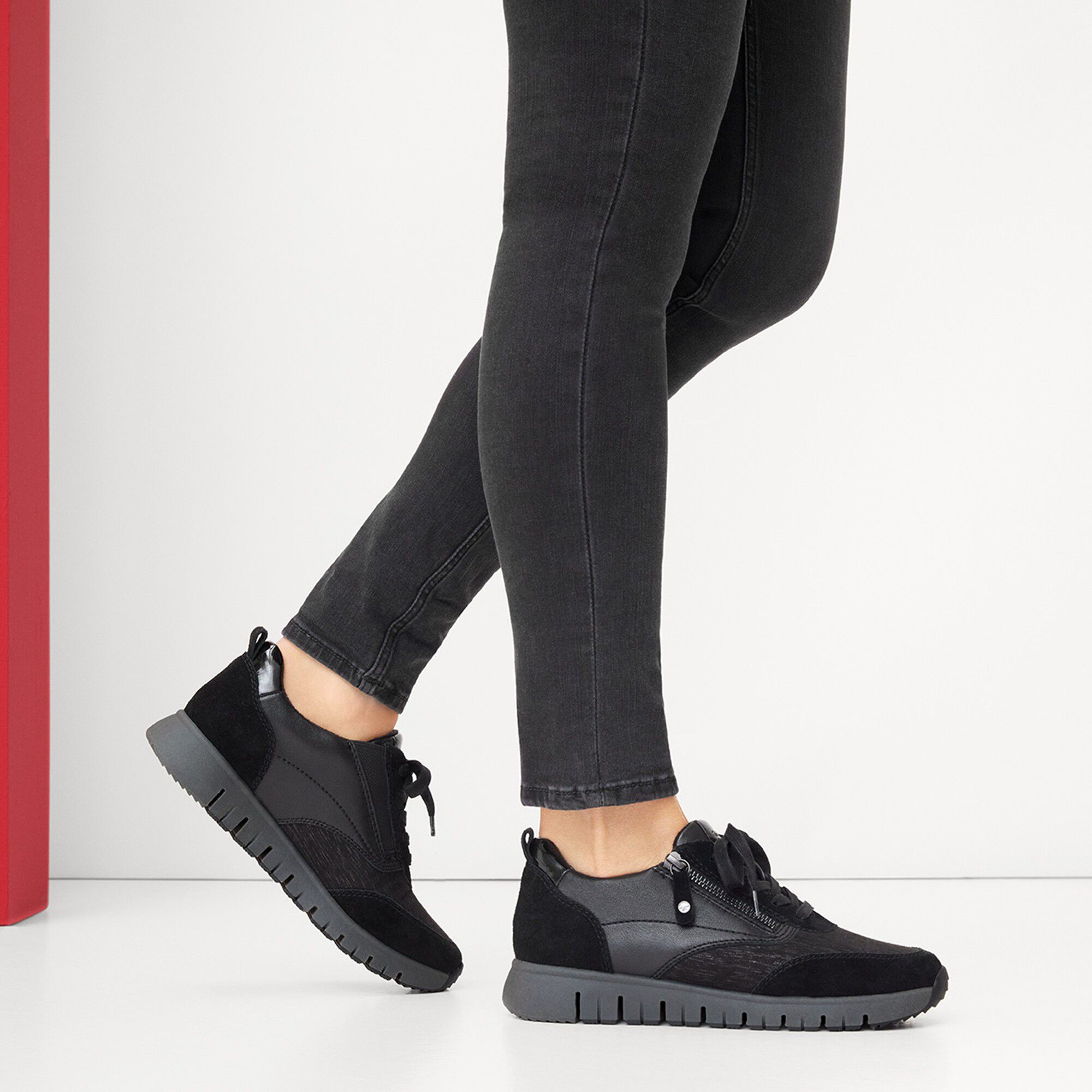 Sneakers dessus cuir
