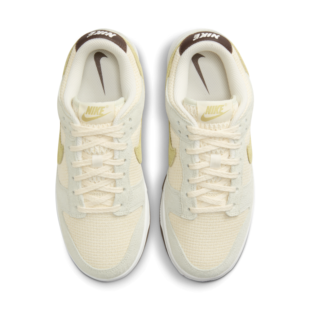 Nike Dunk Low WMNS FN7774-001 / weiss