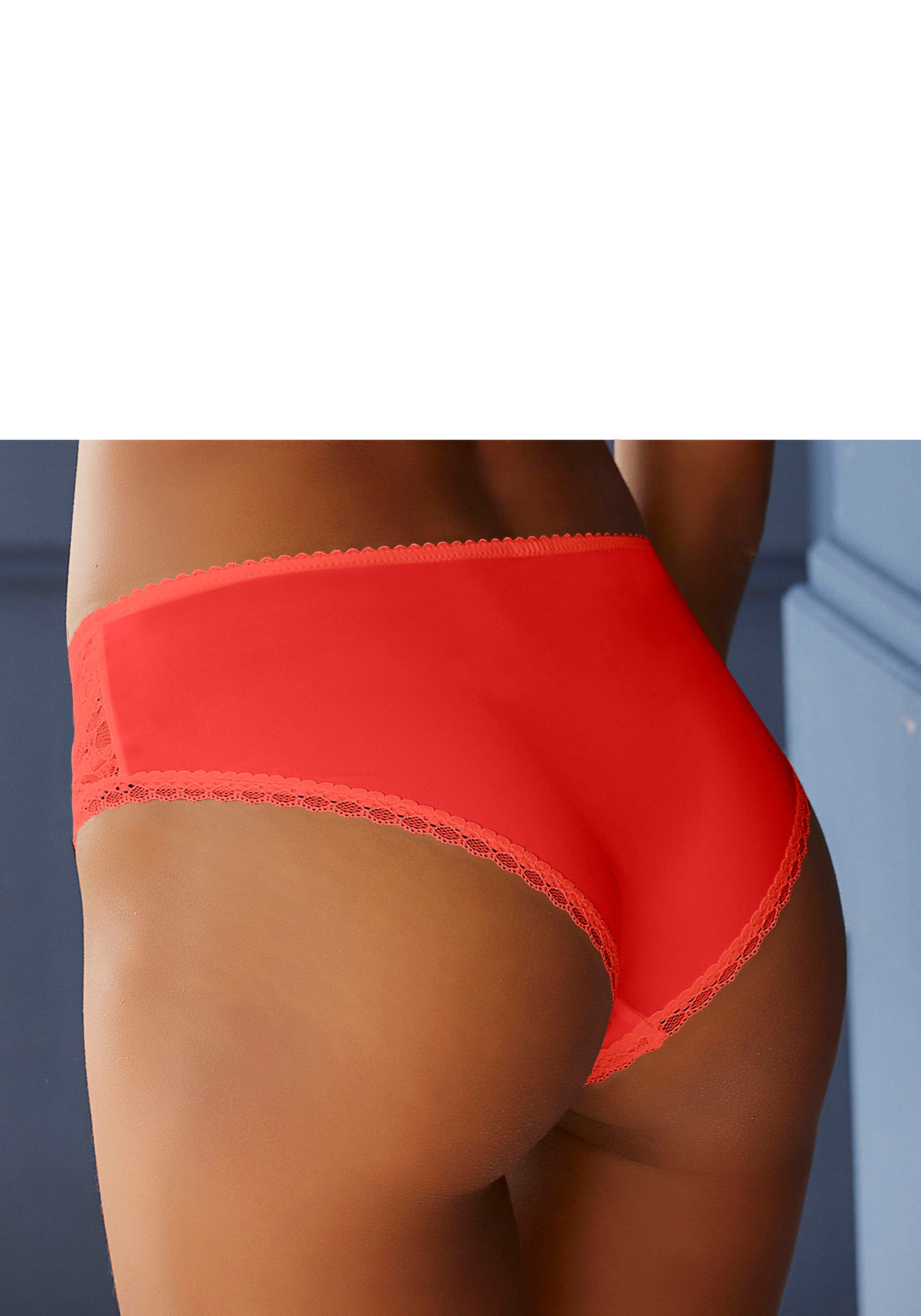 s.Oliver Panty Clarissse mit dezent transparenten Spitzeneinsätzen