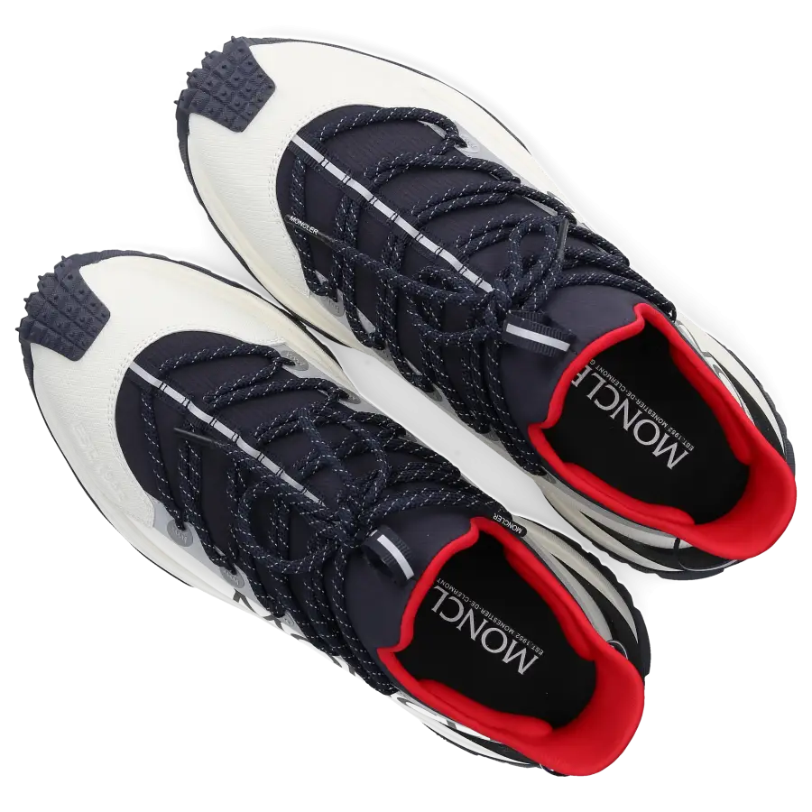 Moncler - Sneaker low TRAILGRIP LITE 2 Kalbsleder - weiß