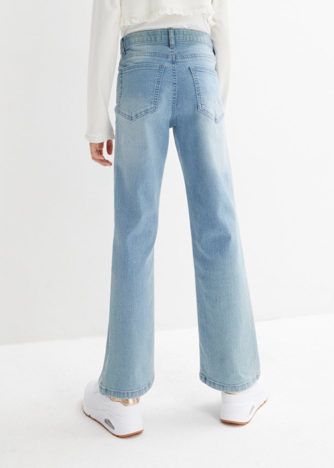 Ausgestellte Mädchen Jeanshose