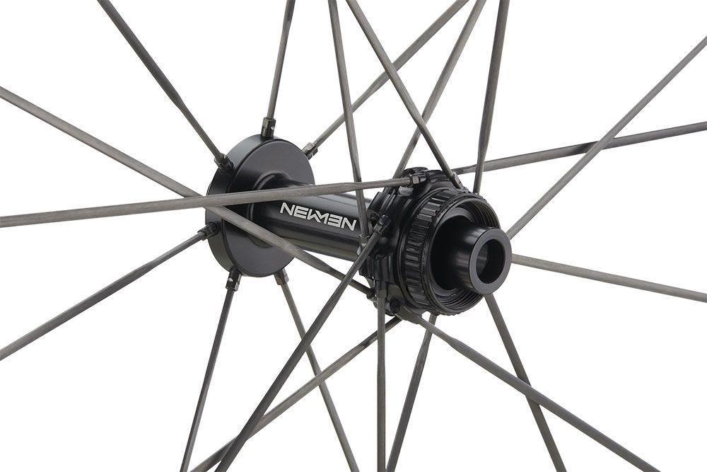 Newmen Advanced SL R.42 Vonoa 28
