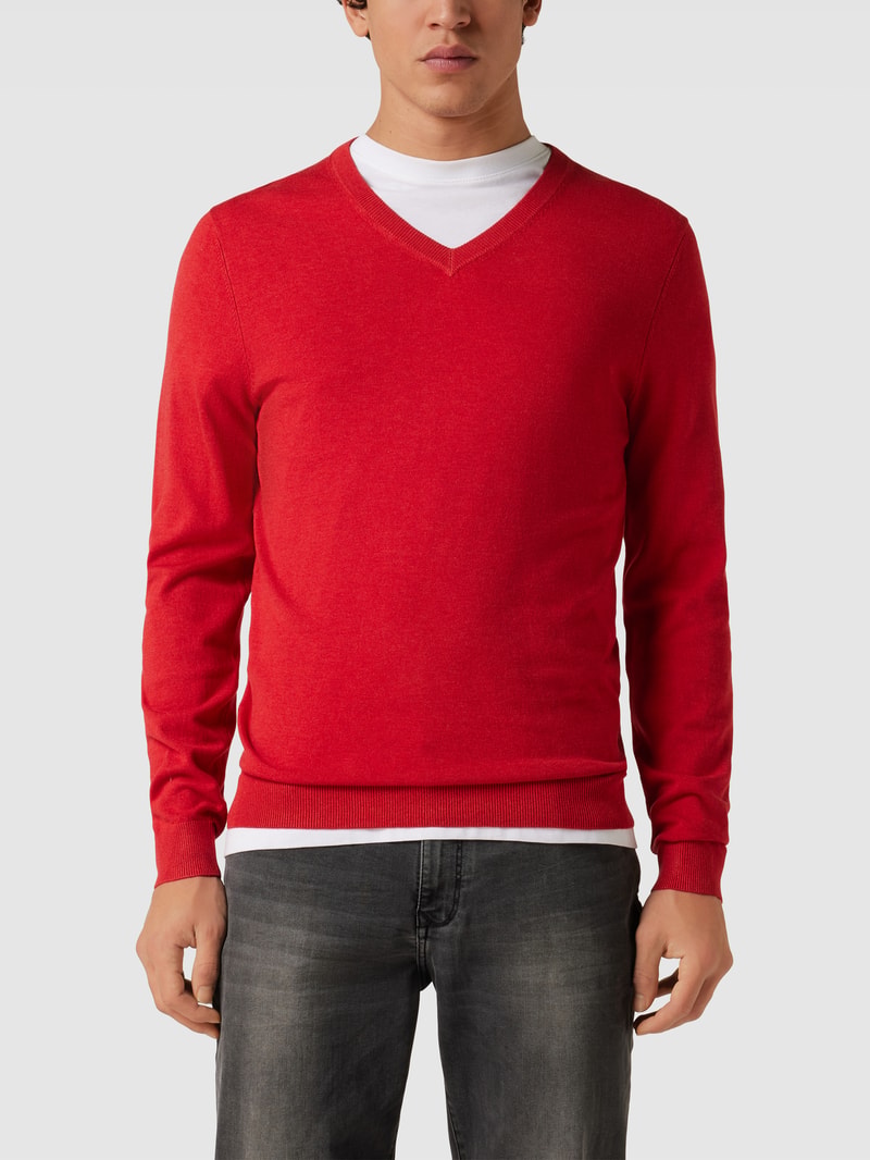 Strickpullover mit geripptem V-Ausschnitt in rot meliert