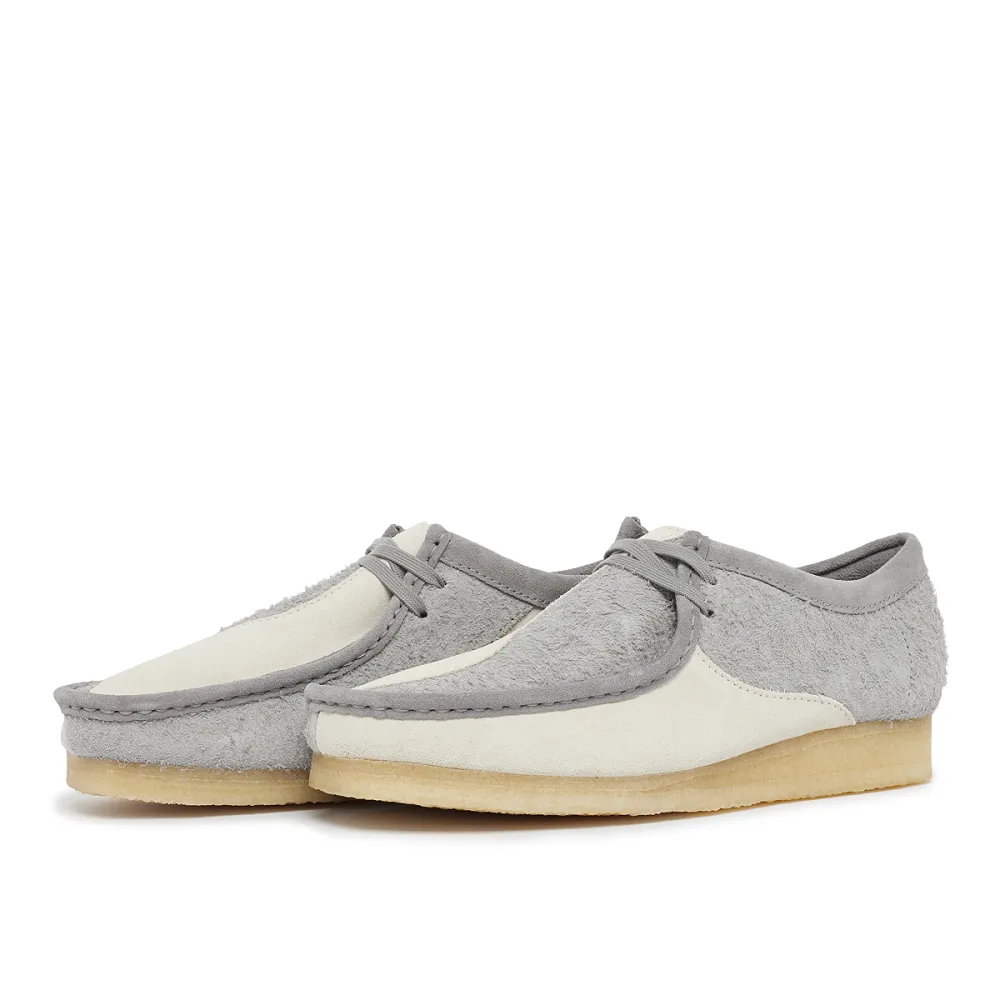 Clarks Wallabee 26176525 / grau