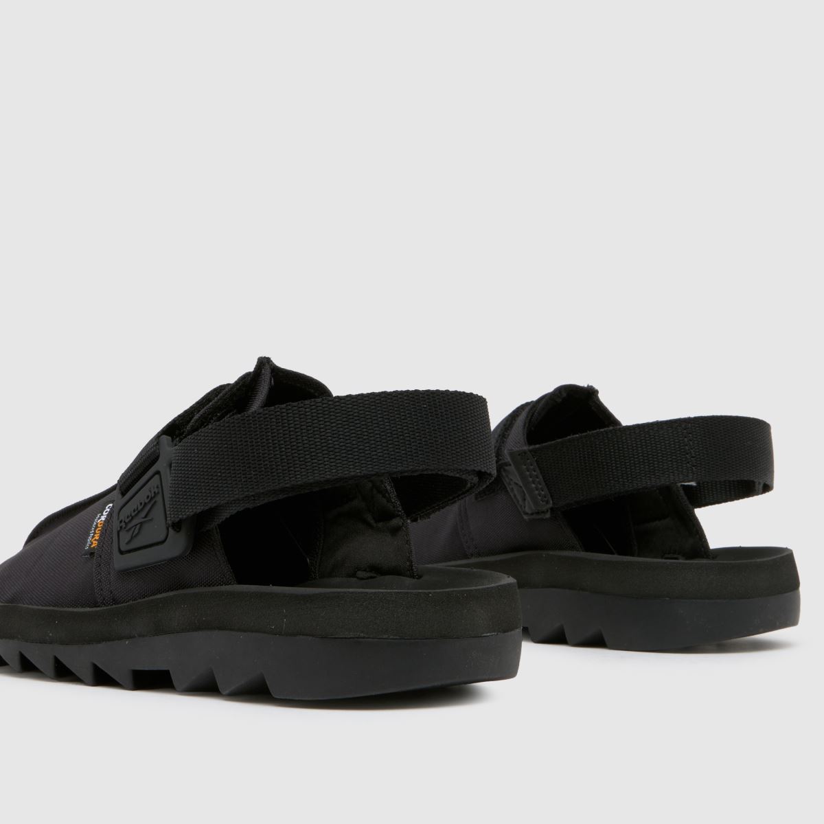 Reebok – Beatnik – Svarta sandaler