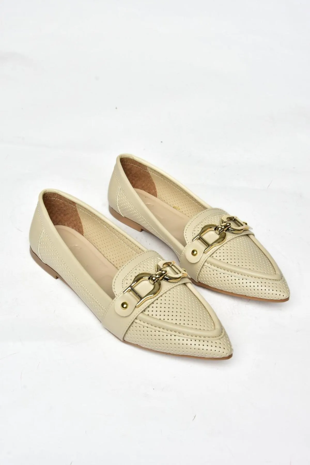 Fox Shoes  S314026509 Beige Damenschuhe mit Schnalle