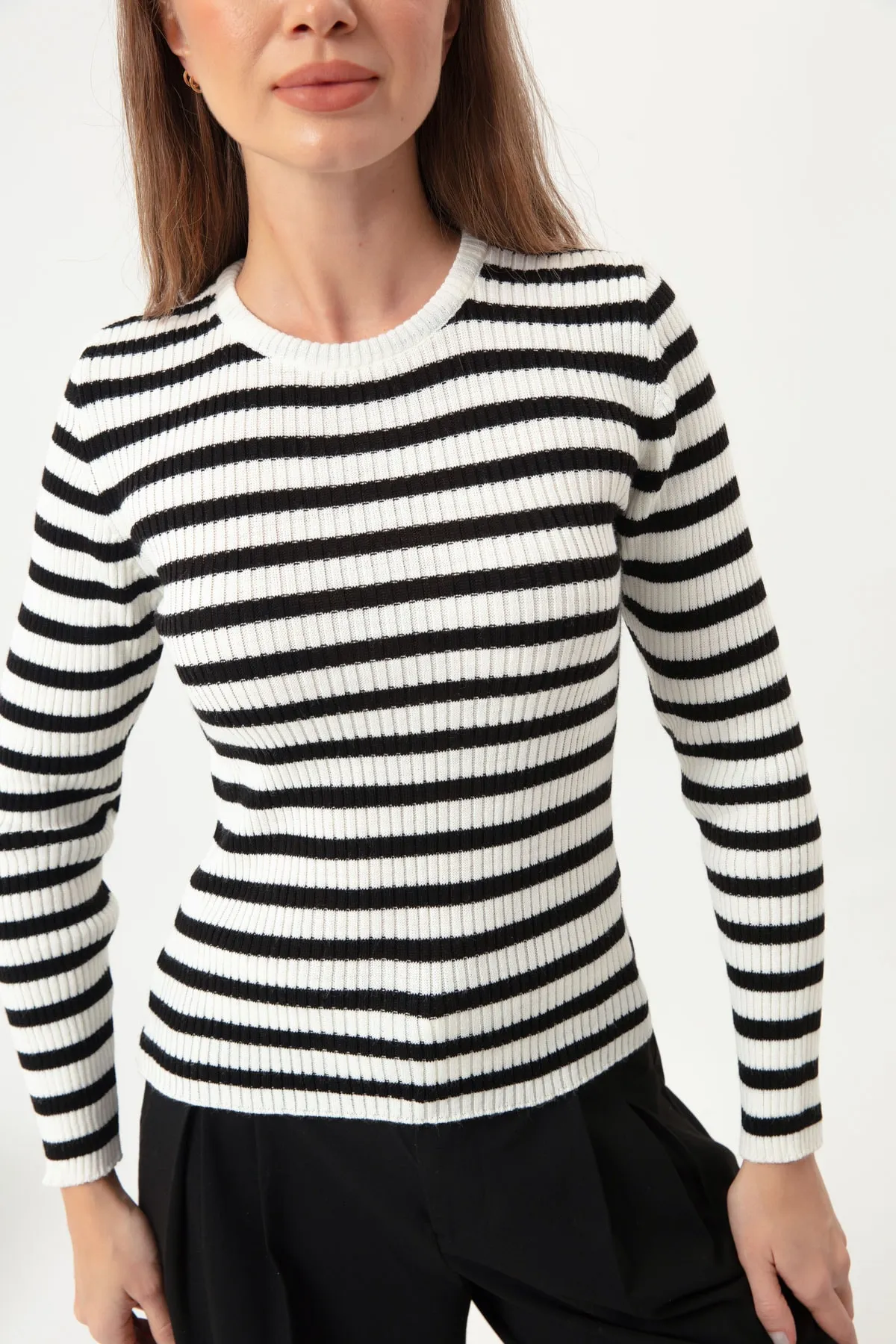 Lafaba  Weiß gestreifter, gerippter Lycra-Strickpullover für Damen