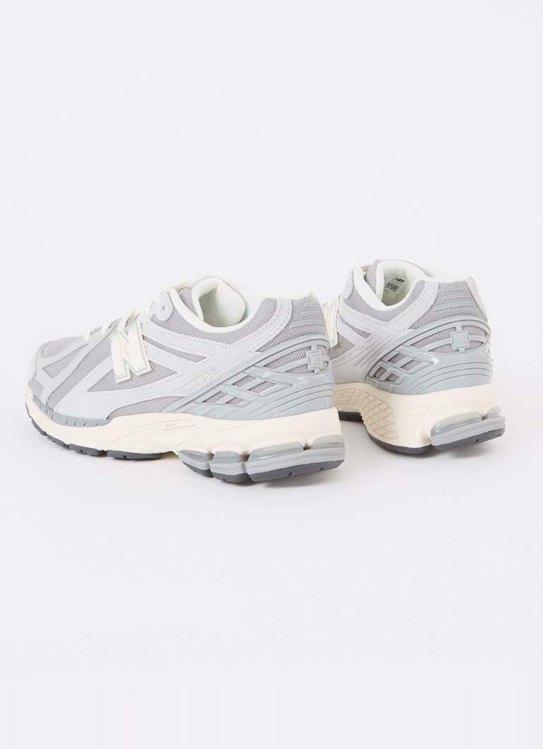Sneakers New Balance 1906 in pelle con dettagli in mesh