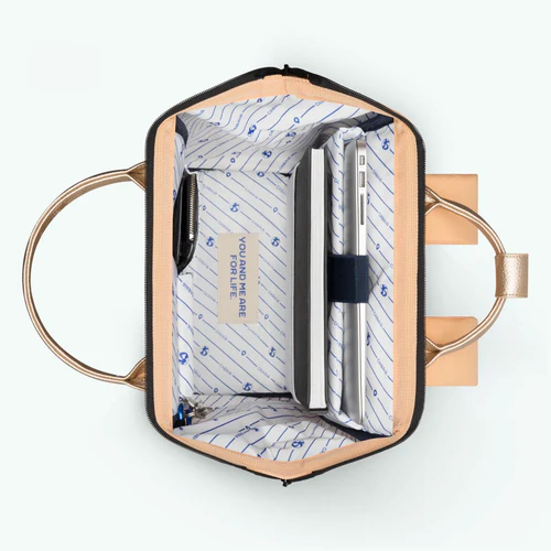 Adventurer Medium San José orange backpack
