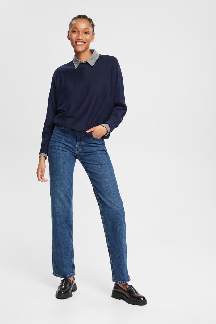 Pullover aus recyceltem Material