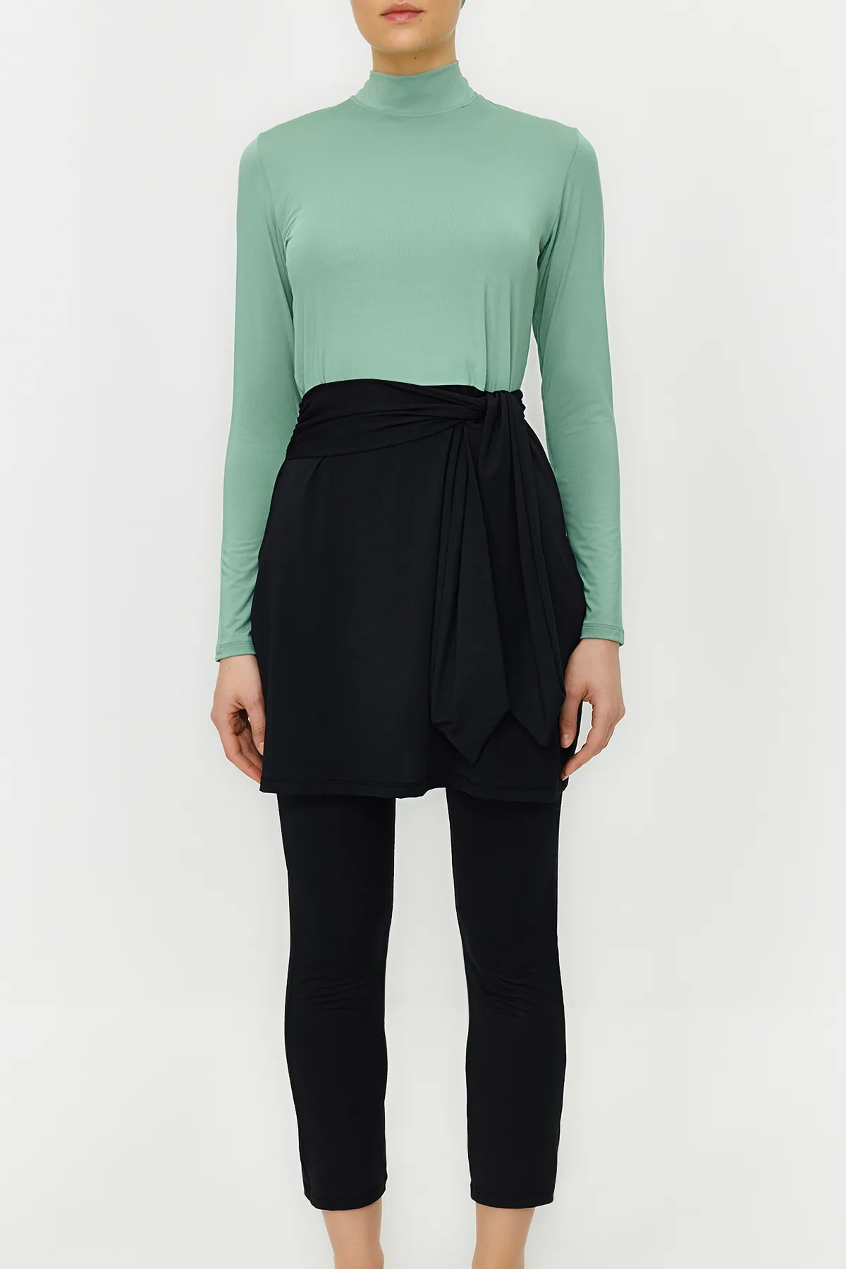 Trendyol Modest  Mintfarbenes langärmliges gestricktes 4-teiliges, vollständig bedecktes Badeanzug-Set mit Blockfarben TCTSS22CF0028