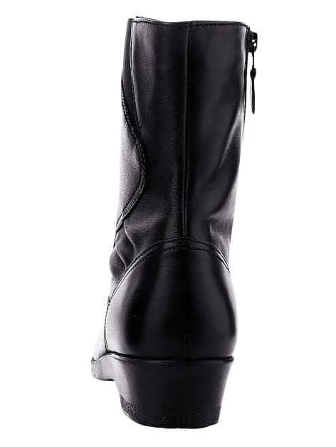 Stiefelette mit breitem Elastikeinsatz