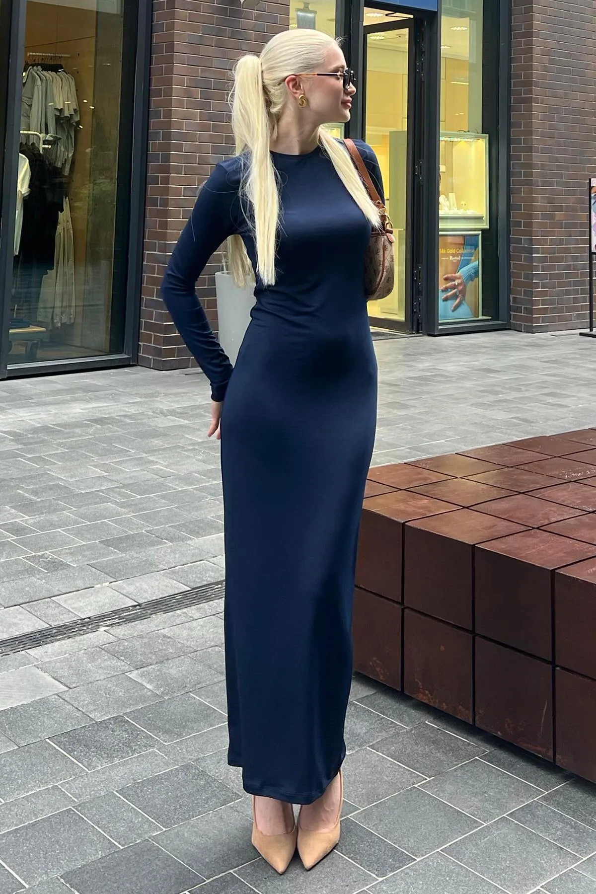 Madmext  Marineblaues Basic-Halbfischerkleid mit langen Ärmeln MG1947