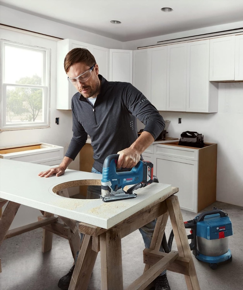 Bosch Blue 06015B3001 GST 18V-125 B Profi-Stichsäge 18V (ohne Akku und Ladegerät)