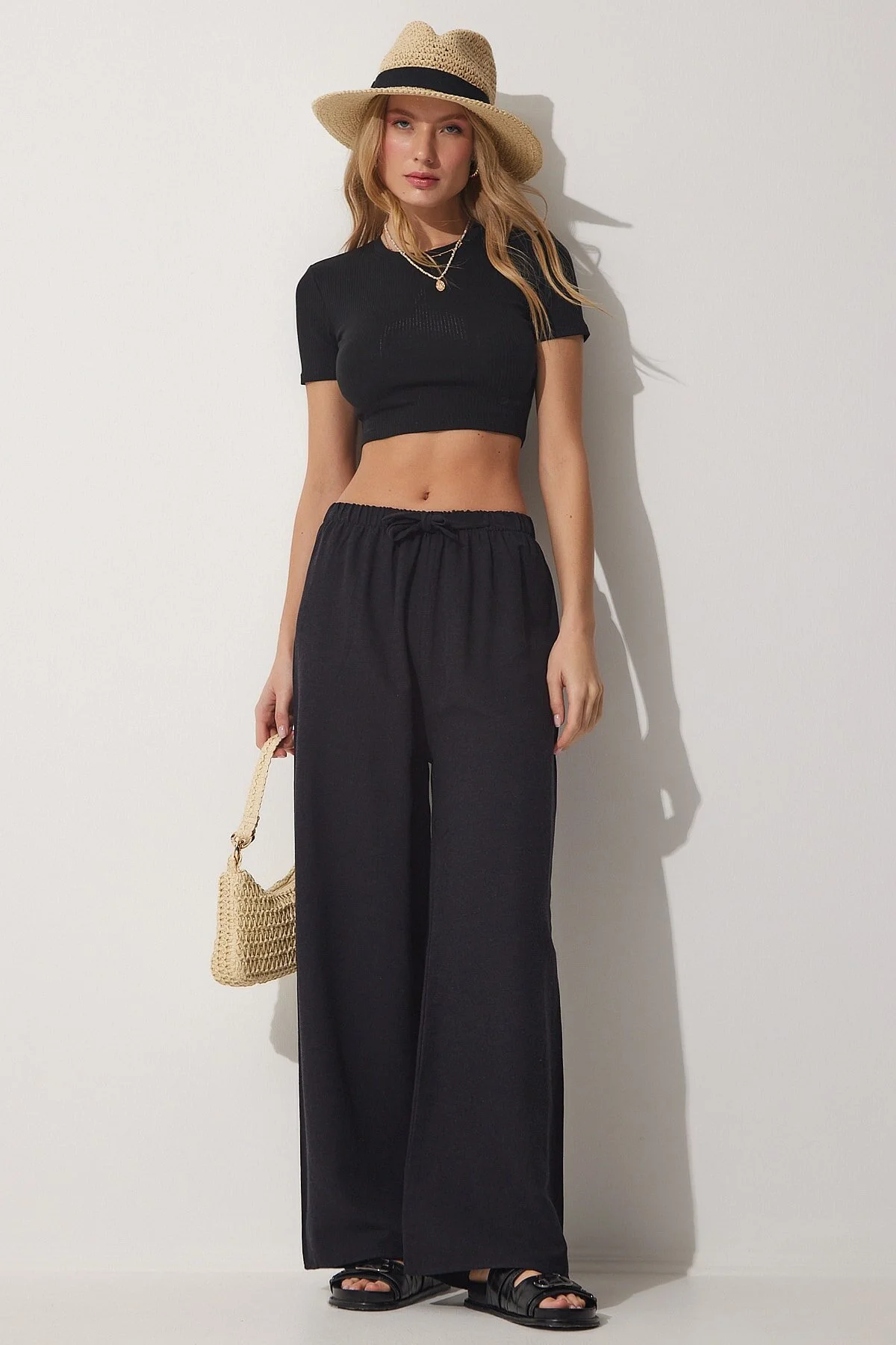 Happiness İstanbul  Lockere Leinenhose