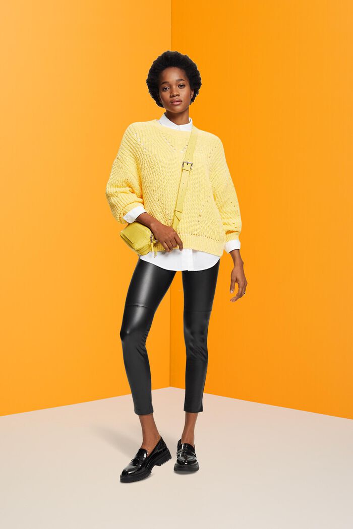 Pullover mit Zopf-Muster