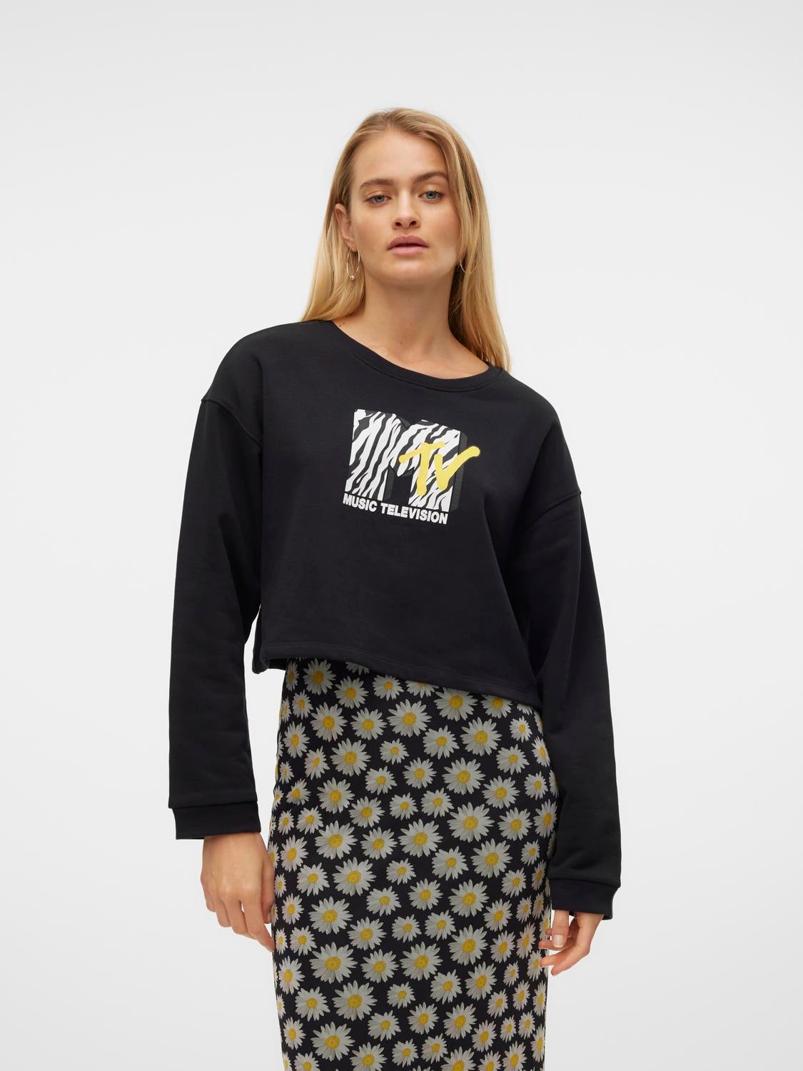 SOMETHINGNEW x PROJECT NOSTALGIA Sweatshirt