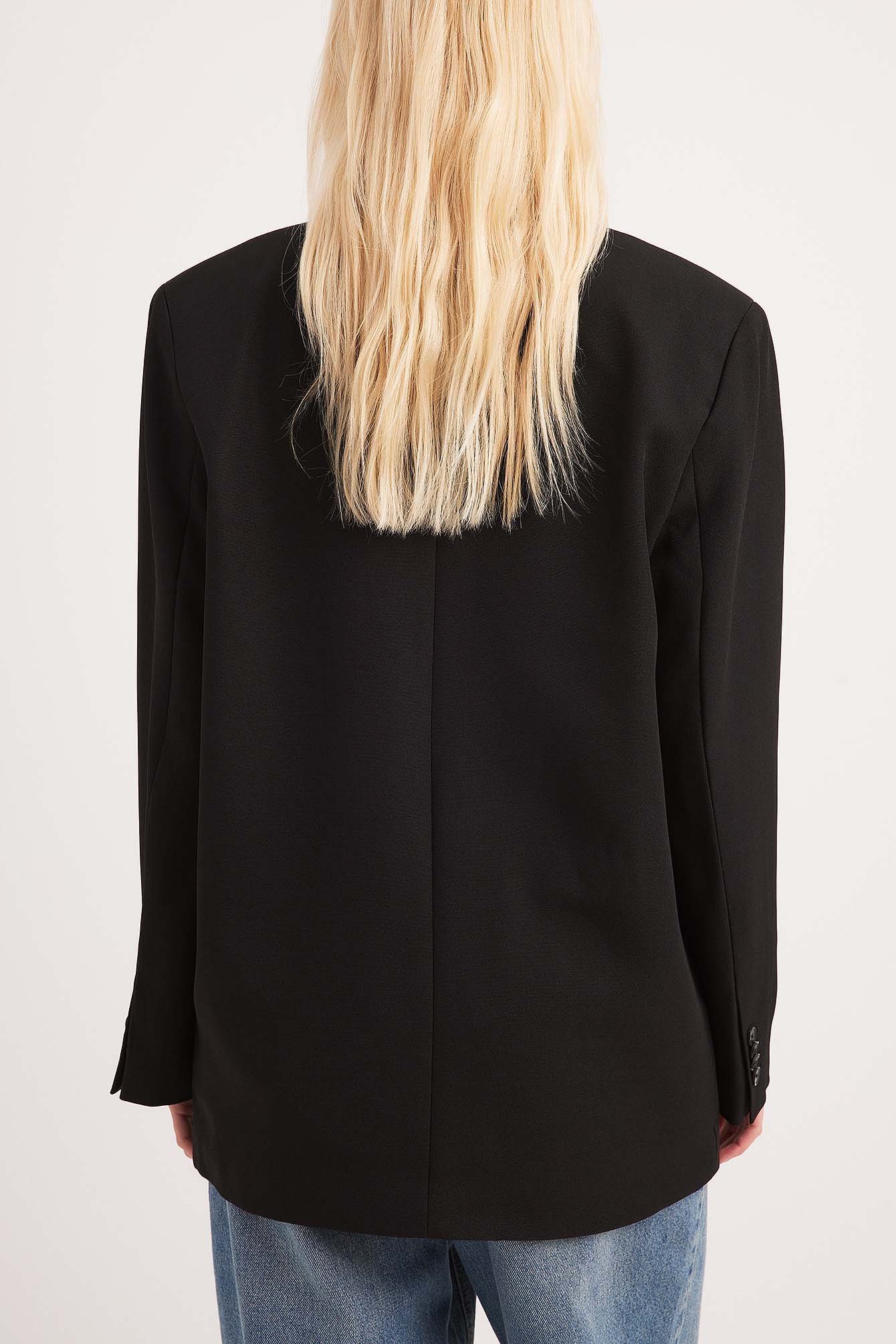 Eleganter Oversize-Blazer aus recyceltem Material