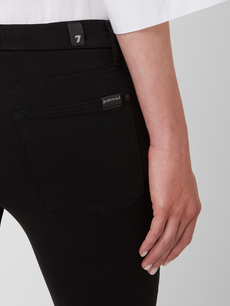 Skinny Fit Jeans mit Lyocell-Anteil in schwarz