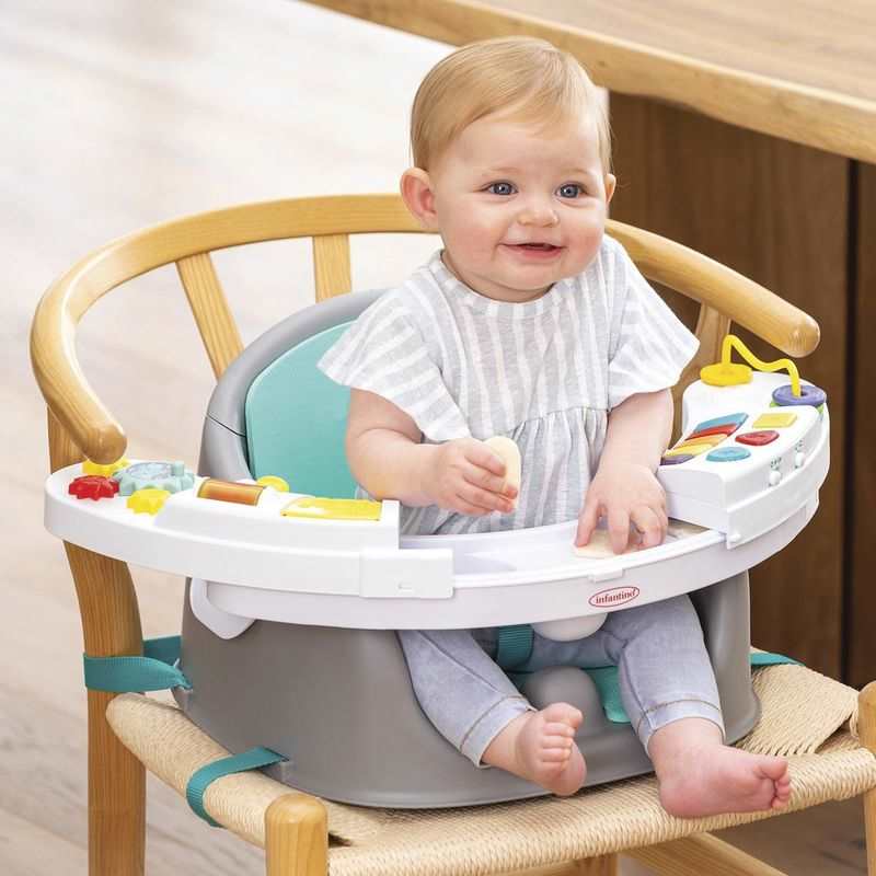 Réhausseur de chaise 3 en 1 avec plateau de jeu électronique Infantino