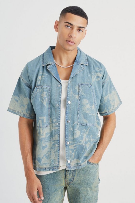 Kastiges Jeanshemd mit Renaissance Laser-Print