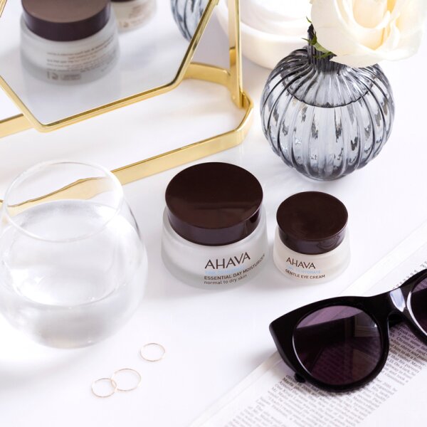 Ahava Time To Hydrate Essential Day Moisturizer normale/trockene Haut Tagescreme