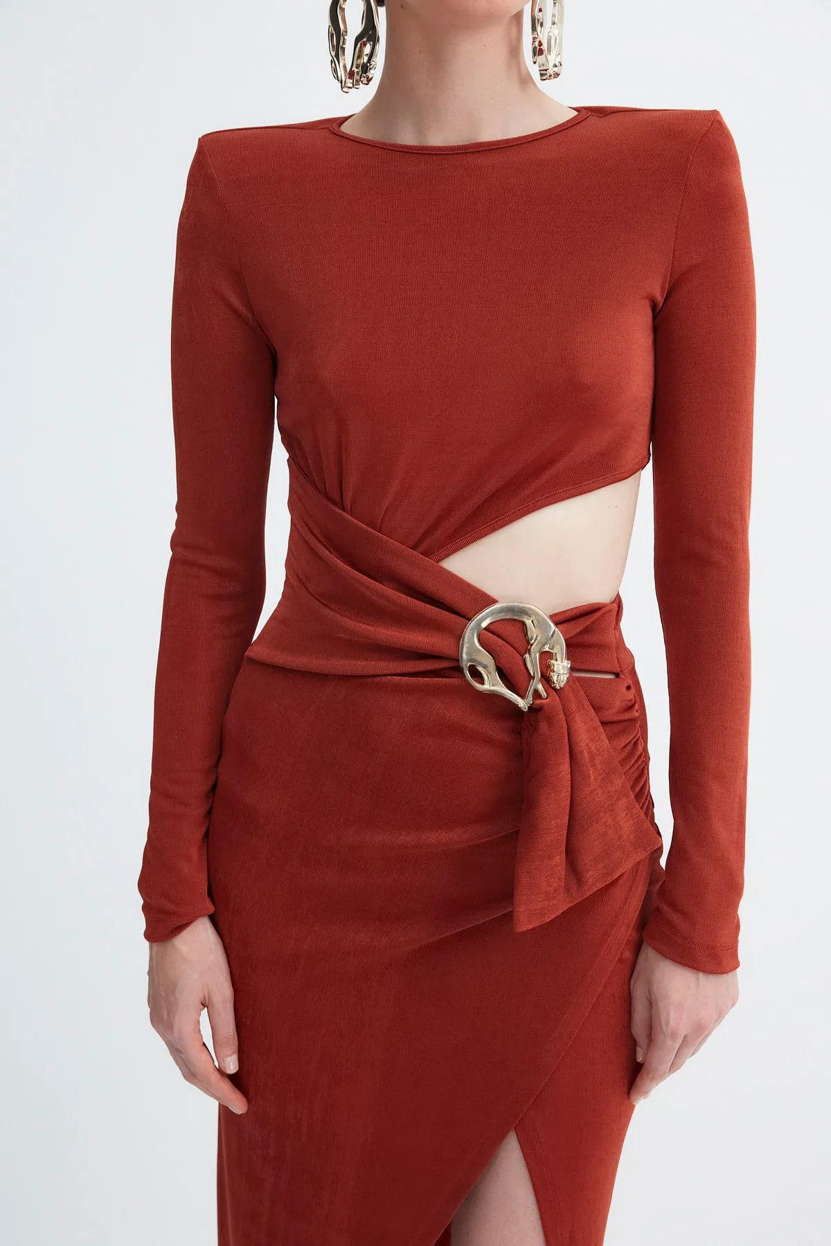 Trendyol Collection  X Zeynep Tosun Zimt Accessoires Abendkleid TPRAW23EL00401