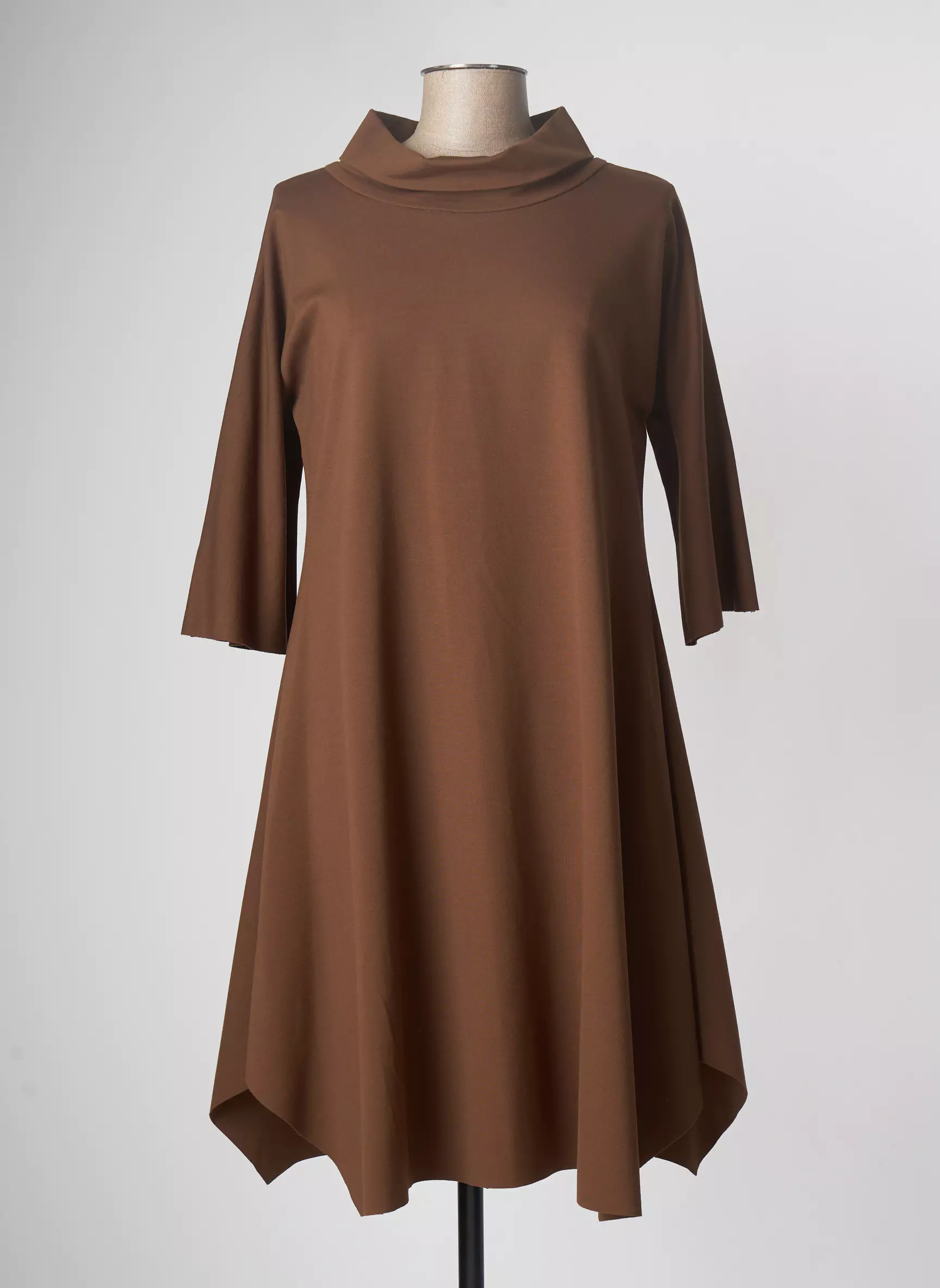 Paquito Robes Mi Longues Femme couleur marron