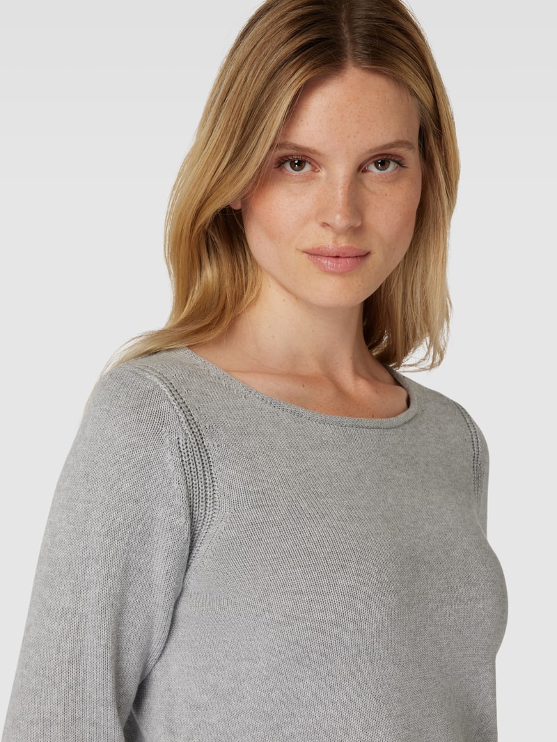 Strickpullover mit U-Boot-Ausschnitt in mittelgrau meliert