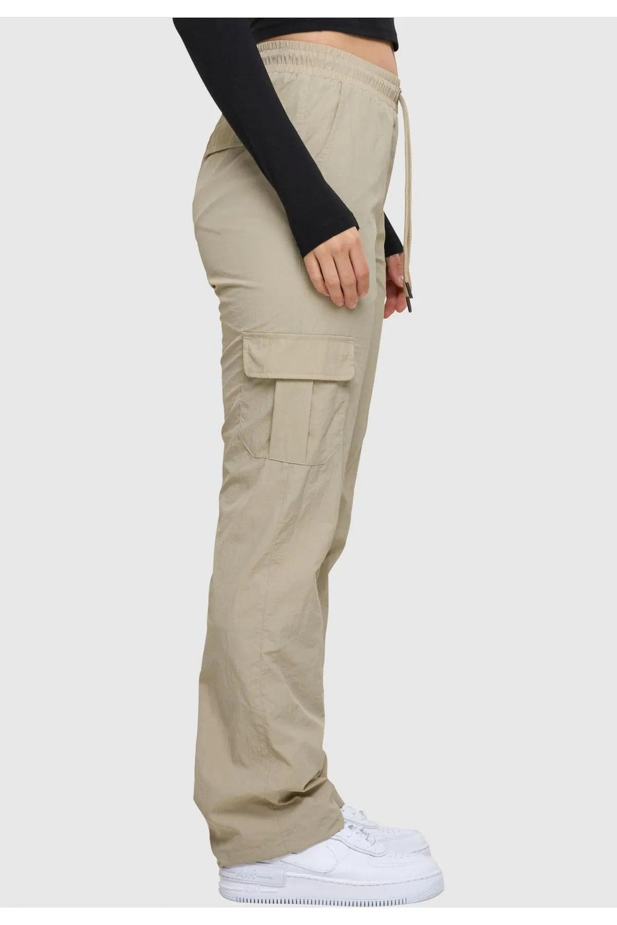 Urban Classics  Damen Cargohose aus Nylon