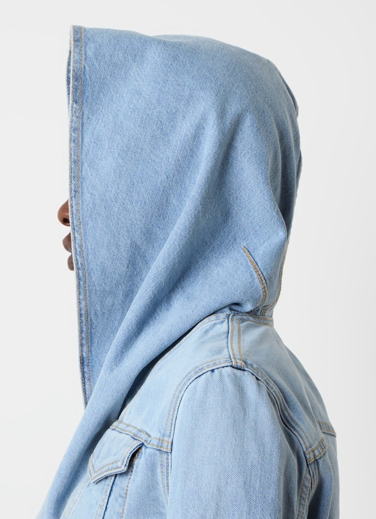 Jachetă scurtă cu glugă Alaïa, stil cowboy