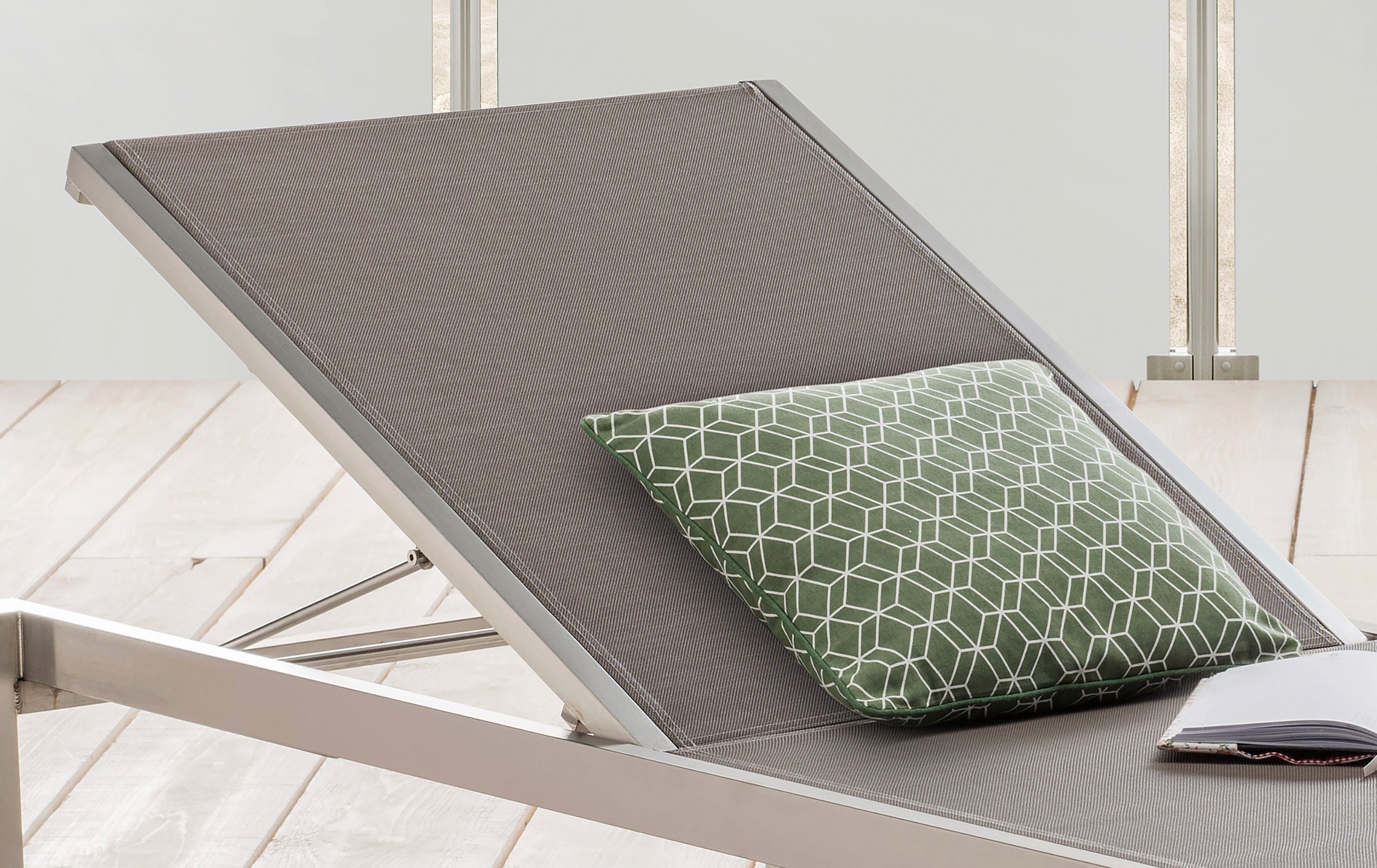 Destiny Gartenliege MACAO, Edelstahl mit Rollen, 210x65x35cm, verstellbar, Texilenebespannung