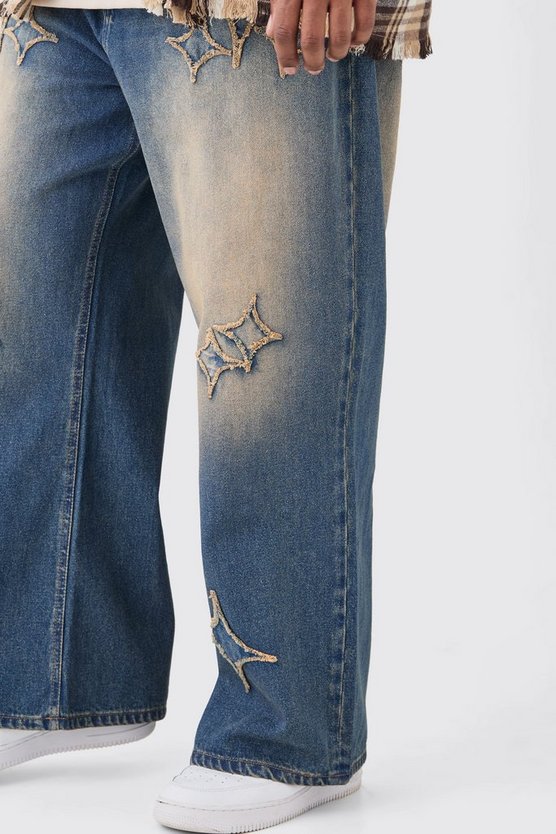 Plus lockere Schlagjeans mit Applikation
