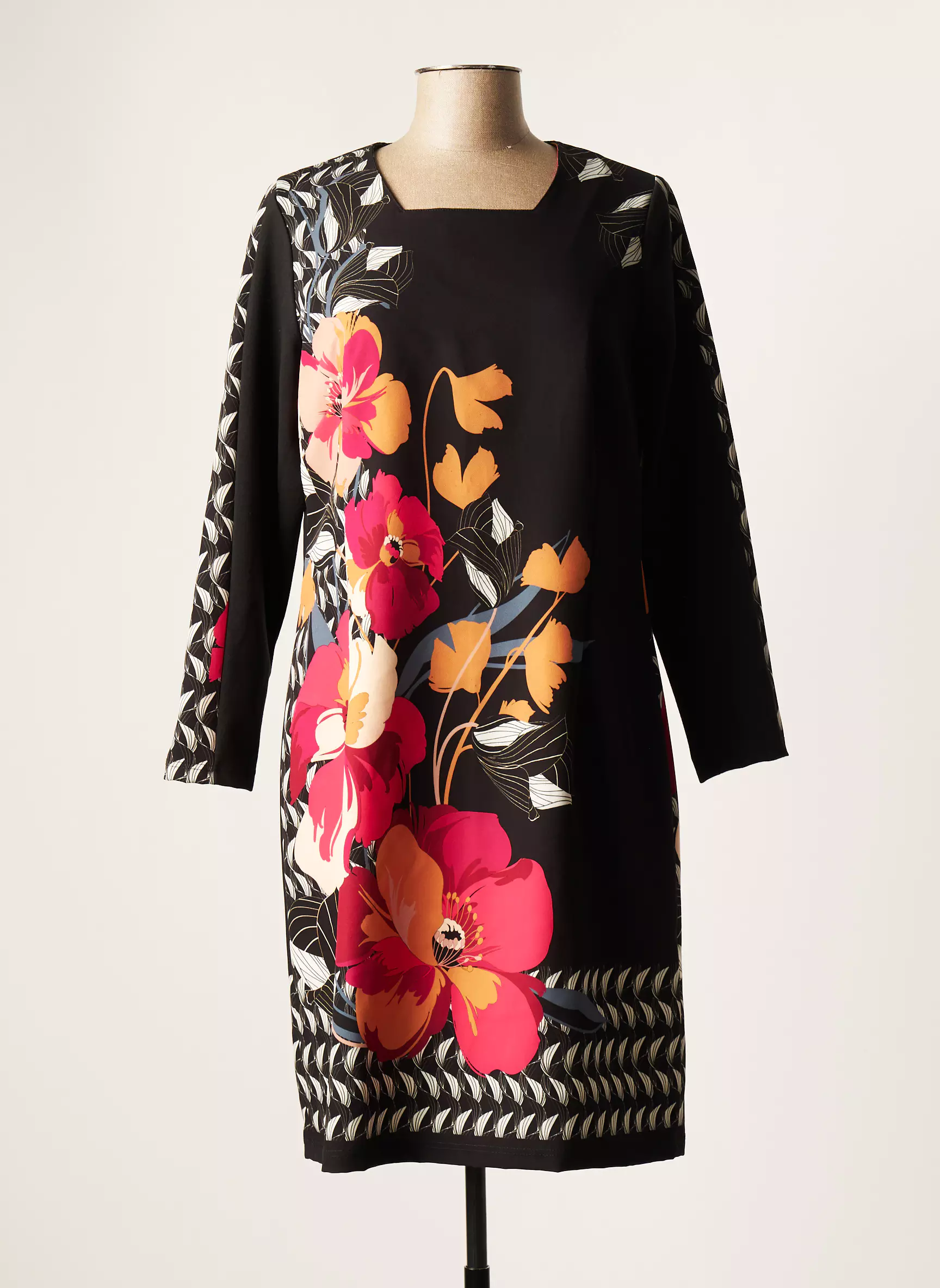 Guy Dubouis Robes Courtes Femme couleur noir